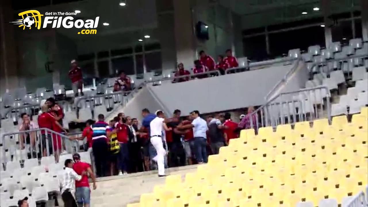 اشتباكات ومناوشات بين جماهير الوداد والزمالك في...