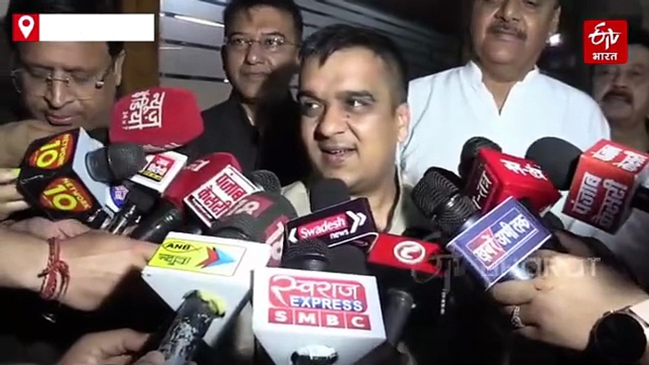हरियाणा राज्यसभा चुनाव 2026: वोटिंग के बीच नेताओं ने किए अपनी-अपनी जीत के दावे, व्हील चेयर पर बैठ वोट डालने पहुंचे विज
