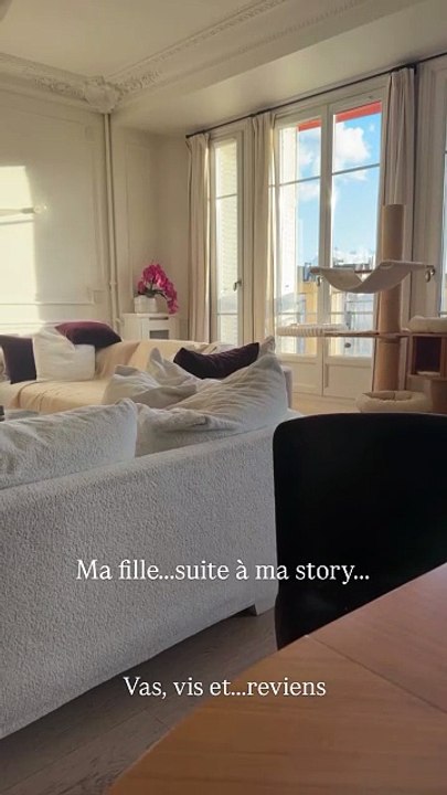 Karine Le Marchand se confie sur Instagram