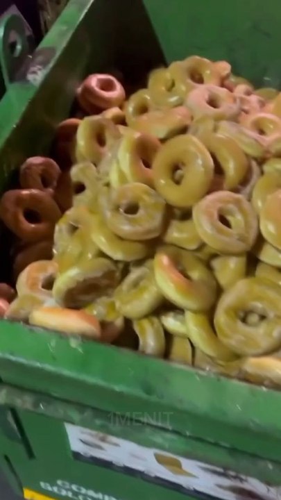 Beginilah Kalau Kamu Tinggal di Amerika "DAPAT DONAT GRATIS"