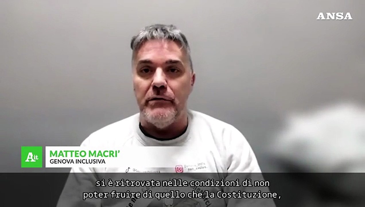 Ragazza disabile costretta a cambiare scuola: "Non poteva accedere al bagno"