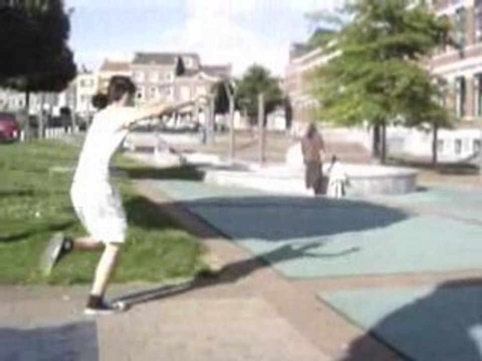 Salto ariere m