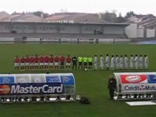 Hymne japonais (mauvaise qualité)