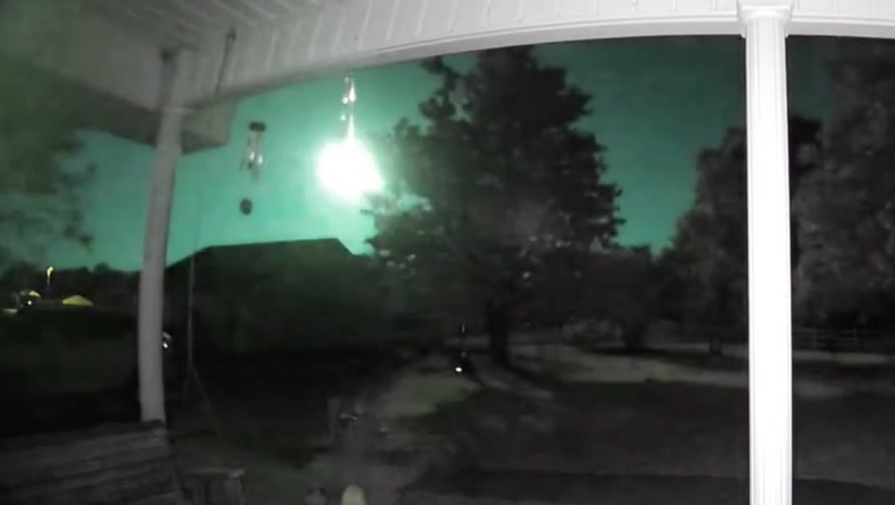 Bright Fireball Seen Over Kentucky and Alabama