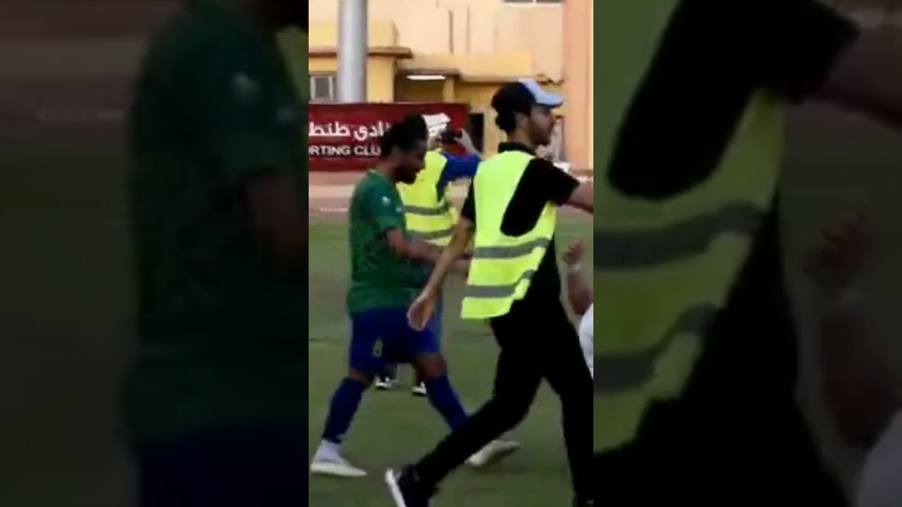 فرحة جمهور طنطا بتصدر المجموعة الثالثة في دوري الدرجة الثانية.