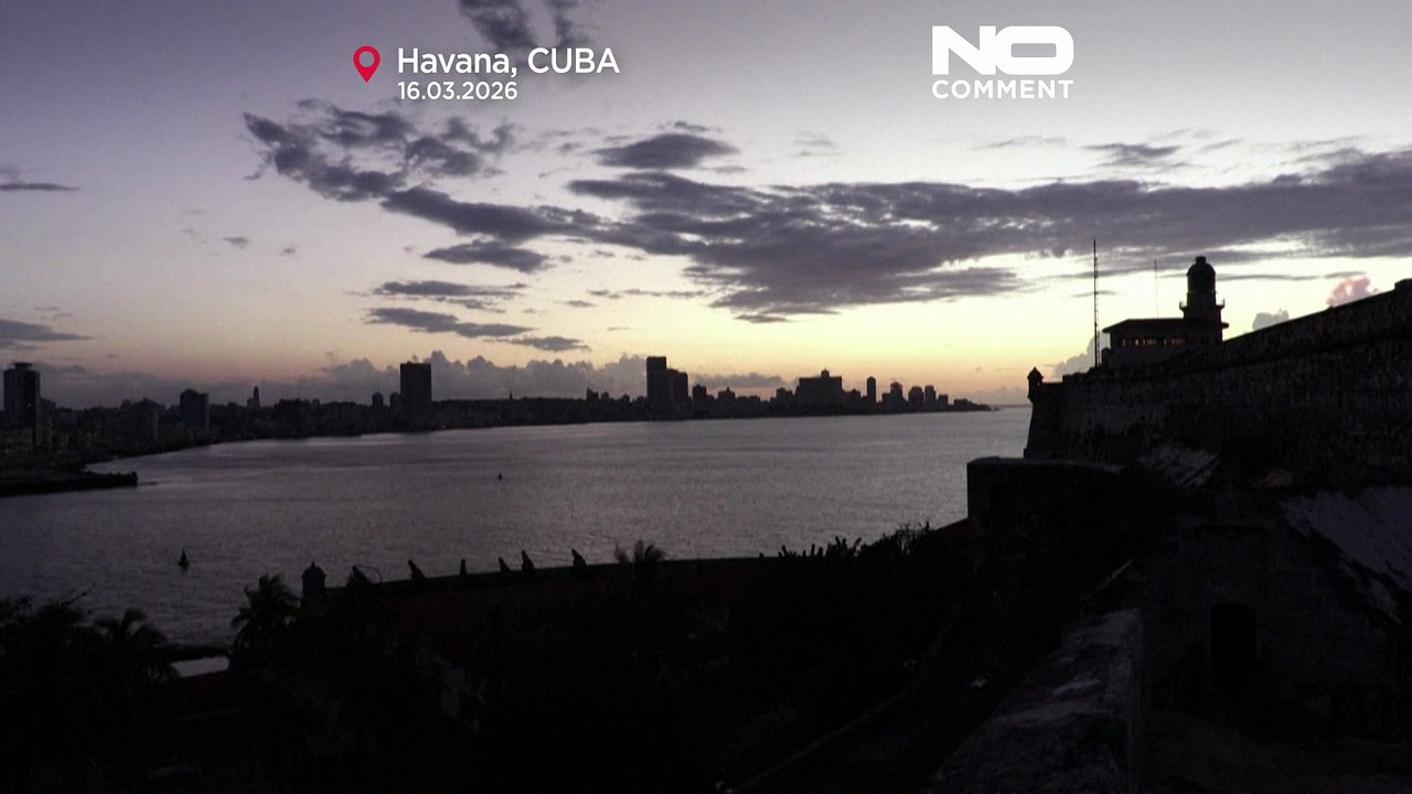 Blackout plunges cuba into darkness and exposes fragile power grid