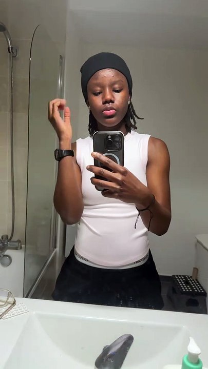 Tes pensées nocturnes : le flashback qui ne te lâche pas