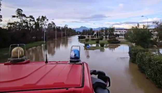 Maltempo in Calabria, esonda il Trionto: salvataggi e famiglie evacuate nel Cosentino (17.03.26)