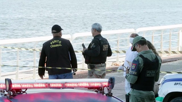 Misterioso Caso de Corpo Encontrado Flutuando nos Armazéns do Marco Zero: Investigação em Andamento