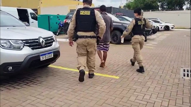 Homem é detido pela PM após ser localizado com equipamentos furtados em igreja no Brasmadeira
