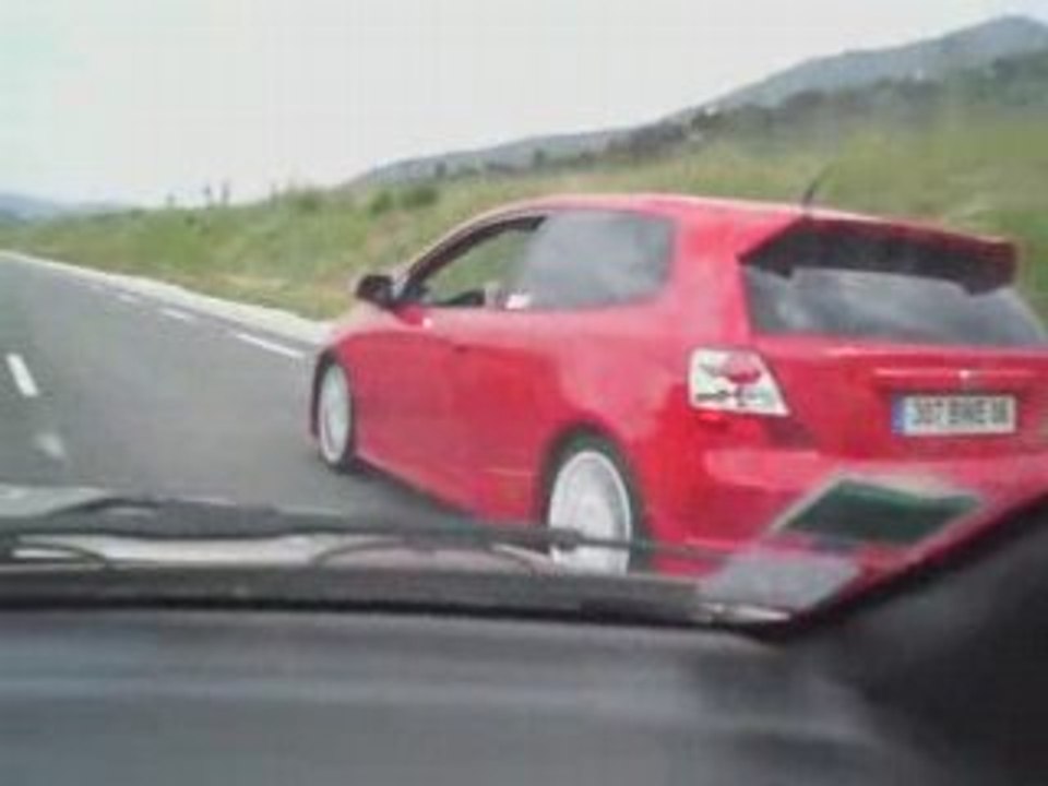 subaru gt vs civic type r