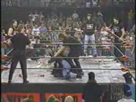 The Giant Kicked out Of the nWo