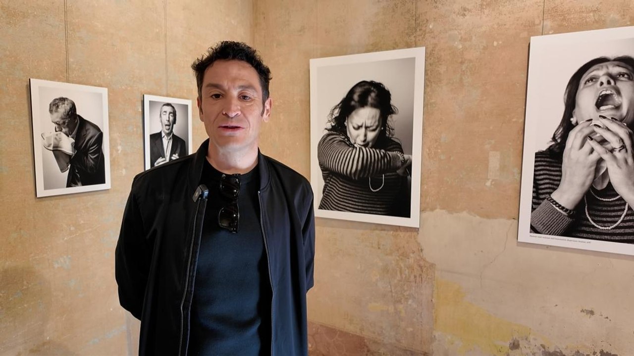 La «rinite allergica» in primavera si combatte anche con una mostra, al via la campagna «Scatti di rinite: le smorfie non fanno ridere»