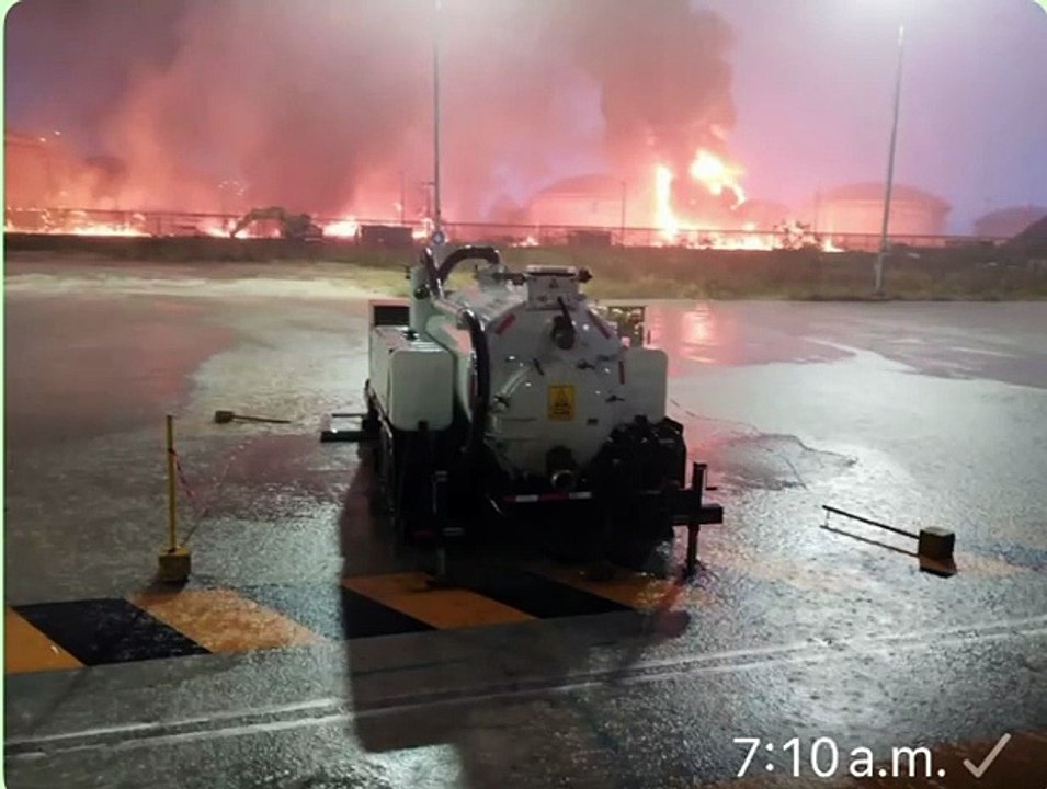 Se registra incendio en la Refinería Olmeca en el municipio de Paraíso en Tabasco