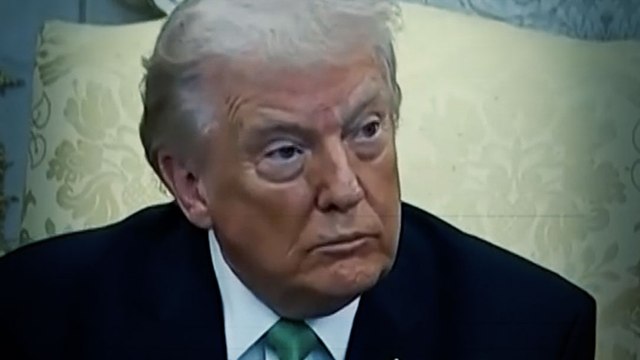 Strait of Hormuz: बंकर बस्टर बम से US का हमला, ईरान को बड़ा झटका