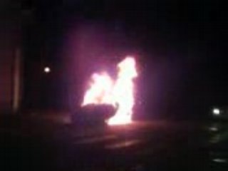 ALMA ROUBAIX VOITURE RETOURNé INCENDIé