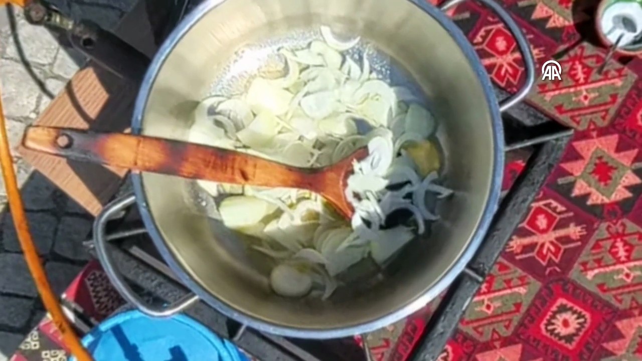 Kuru kaysının tatlı ve ekşi tadı kavurma ile buluştu: Aşmalı yahni