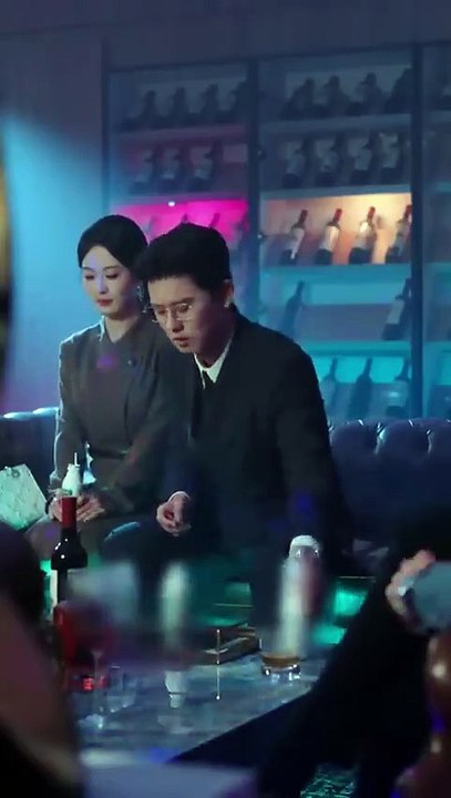 After amnesia, my cold CEO husband thinks he’s my kept lover and keeps seducing me for love - Chinese Drama