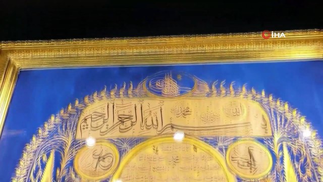 Kutsal Emanetler rekor kırdı: 1 milyon 630 bin kişi ziyaret etti