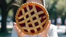 美女が顔面パイ 22 #パイ投げ #ai #アイドル #JK #美女 #客室乗務員 #スチュワーデス Loser gets pie in the face!