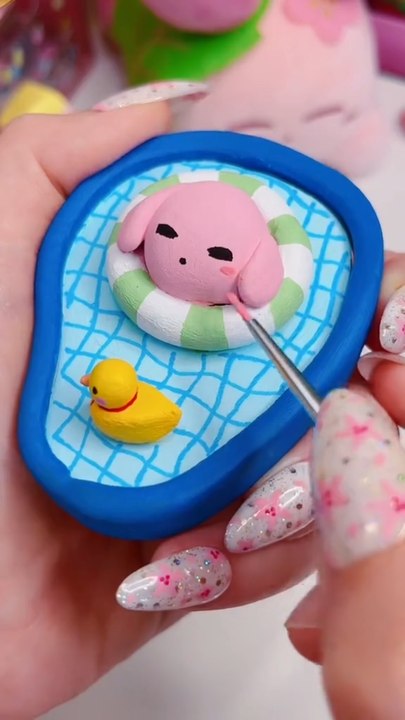 DIY Kirby à la piscine en argile 🌸#kirby #nintendo #diy #clay #tiktokacademie #faitmaison #faitmain #pottery #potterytok #kirbymeme #cute #kawaii #argile #argileautodurcissante #sculpture #gaming #jeuxvideos