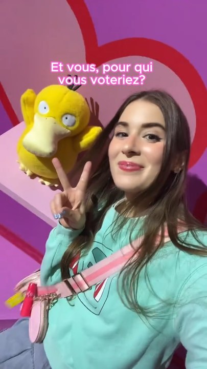 J'ai trop aimé cette installation sur le chemin pour le Pokemon Center !! Pauvre Mimitoss avait le moins de succès 🤭*invitation@Pokémon France#pokemon #psykokwak #mimiqui #mimitoss #pokemoncenter