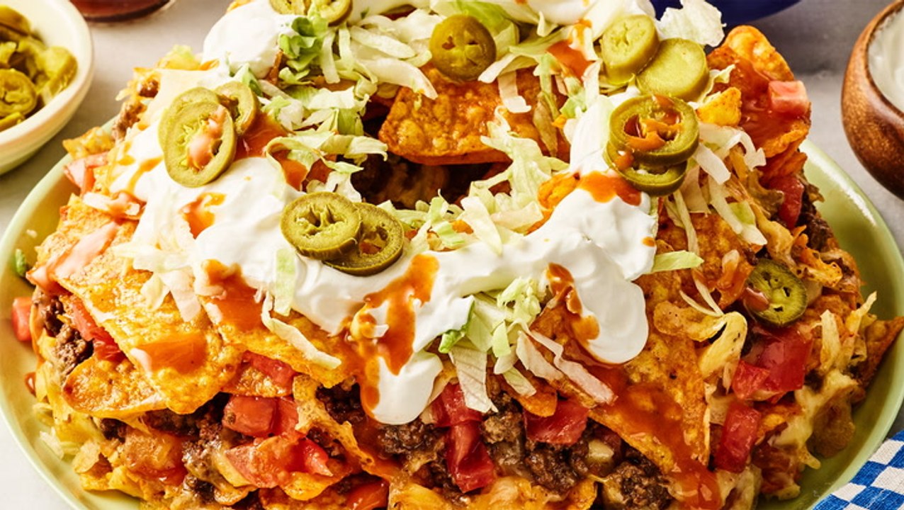 How to Make Bundt Pan Doritos Locos Nachos