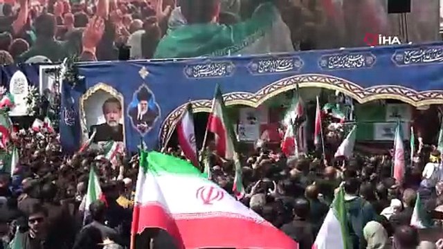 Tahran'da Laricani, Süleymani ve 104 asker için cenaze töreni