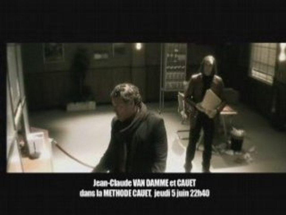 JCVD METHODE CAUET PAF LE CHIEN