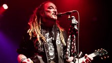 Rock star Ginger Wildheart, who is battling cancer, is refusing treatment and now has only "two to three years" left to live.