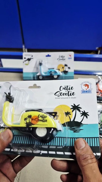 Shinsei Cutie Scootie Toy Scooter Unboxing & Re...