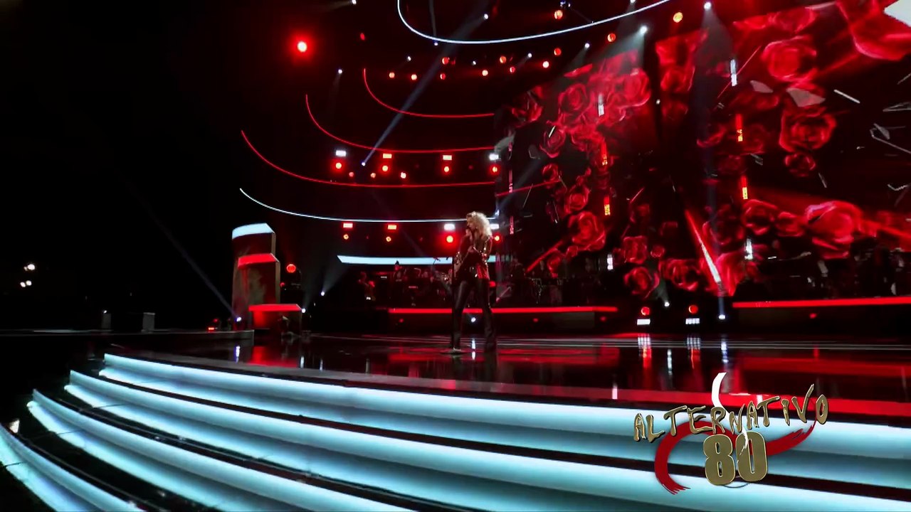 “Tragedy” – Tori Kelly (A Grammy Salute To The Music Of The Bee Gees 2017)