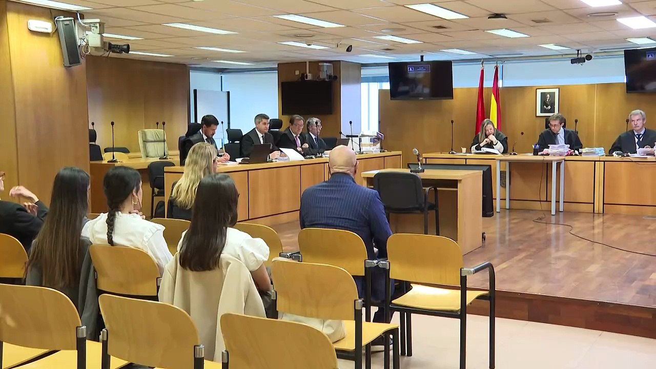 Kiko Matamoros señala directamente a Makoke tras la suspensión de su juicio