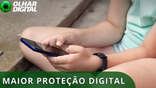 ECA Digital: Lula assina decreto que protege menores na internet