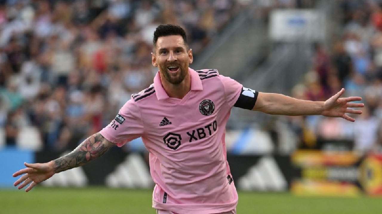 Lionel Messi llega a los 900 goles