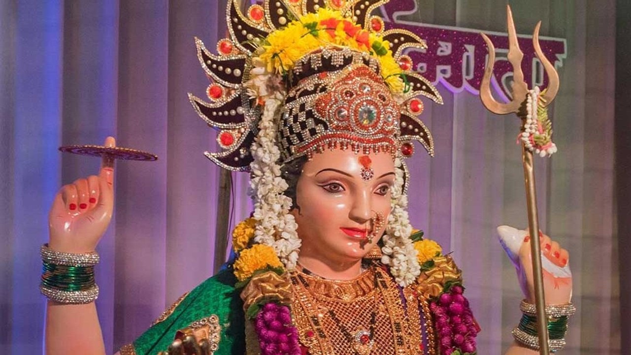 Chaitra Navratri 2026: चैत्र नवरात्र में इन 4 राशियों पर मां दुर्गा की विशेष कृपा, मिल सकती है अच्छी खबर