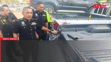 Lima pikap ubah suai seludup 2,000 liter petrol tumpas dalam sejam