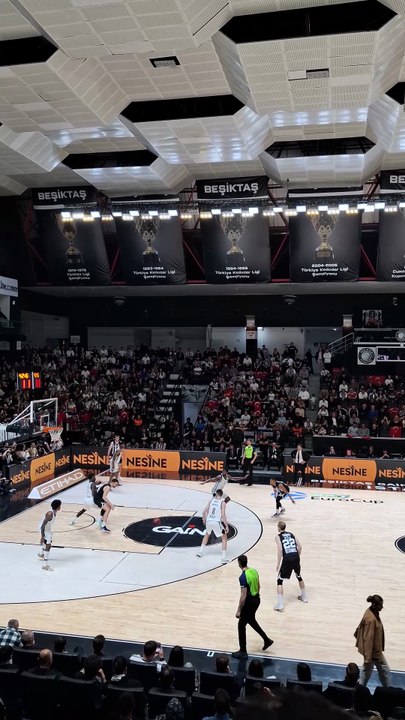 İlk Yarı Sonucu - Beşiktaş Gain 40-32 Dolomiti Energia Trento - BKT EuroCup Çeyrek Final
