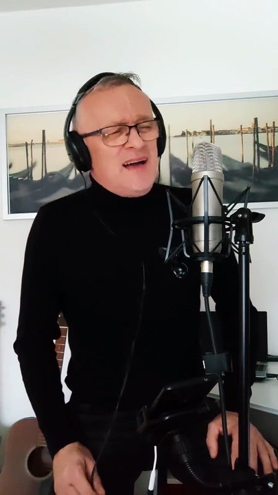 Parni Valjak - Sve još miriše na nju - MATRICA