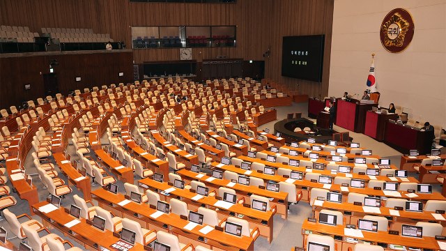공소청법 상정에 국민의힘 필리버스터 돌입...민주, 내일 법안 처리 방침 / YTN