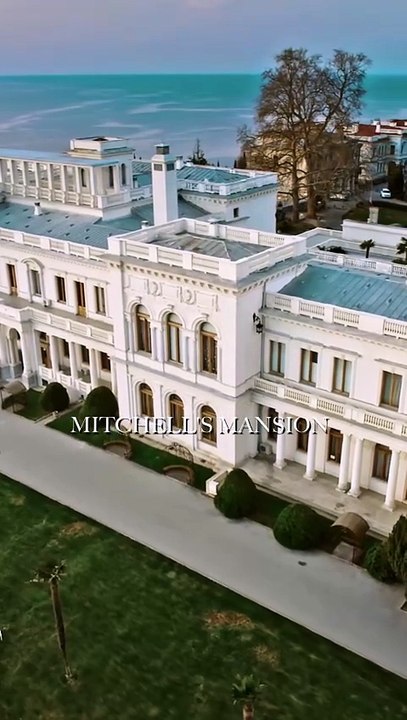 The Cleaner With A Billion Dollar Secret - Full HD Movie