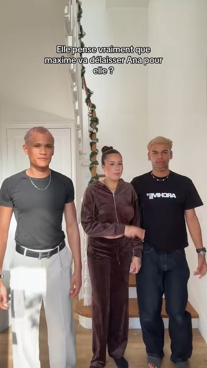 Elle veut que maxime arrête de parler à Anaïs pour elle