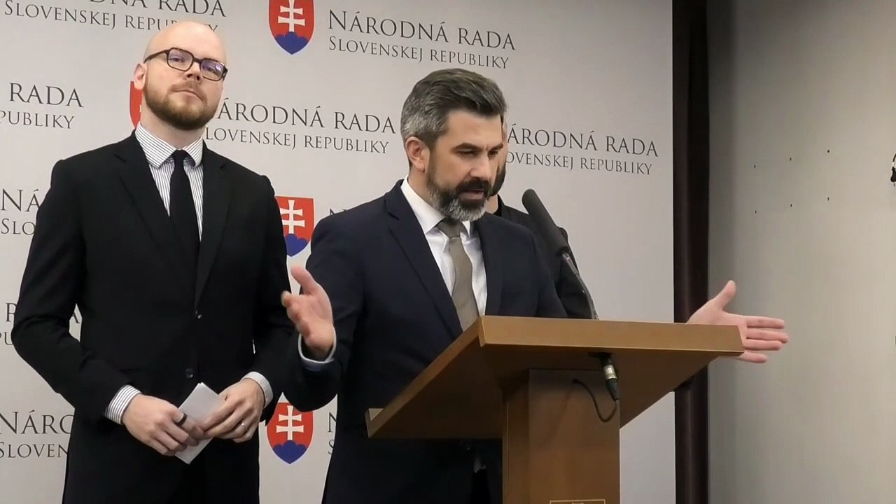 ZÁZNAM: PS chce vedieť, z čoho sa bude financovať dostavba novostavaných nemocníc