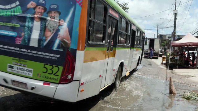 Desafios Infraestruturais na Rua Leopoldino Canuto de Melo: Uma Análise dos Problemas Recorrentes em Olinda e seu Impacto para Moradores e Comércio Local