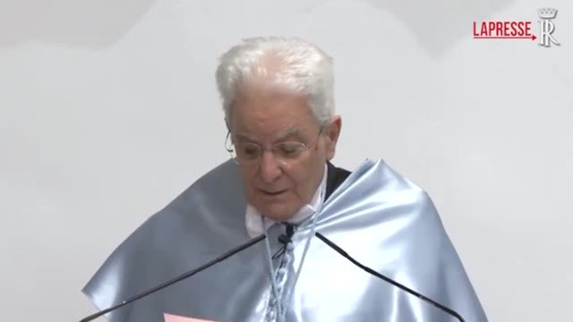 Il richiamo di Mattarella: «L'Europa dica no ad un ampliamento dei conflitti e alla perenne instabilità»