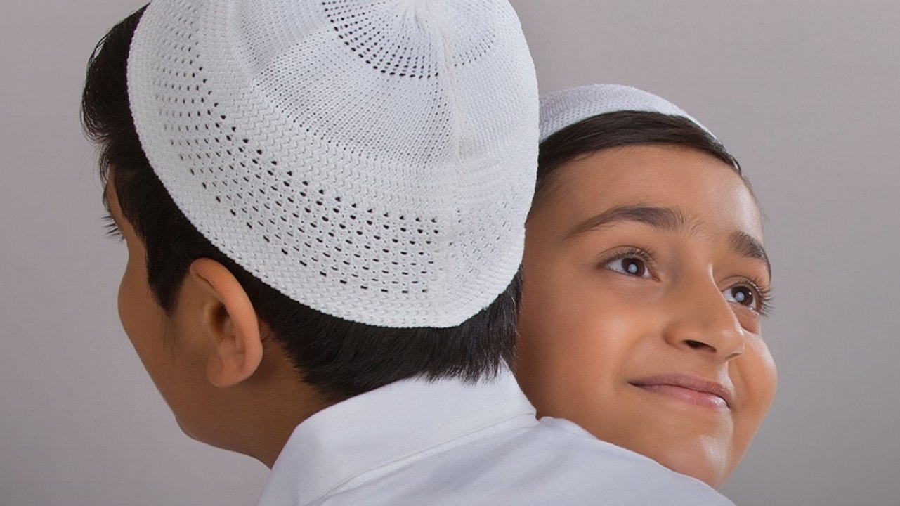 आपके यहां कब मनेगी ईद उल फितर? क्यों हर जगह अलग है तारीख, जानें...