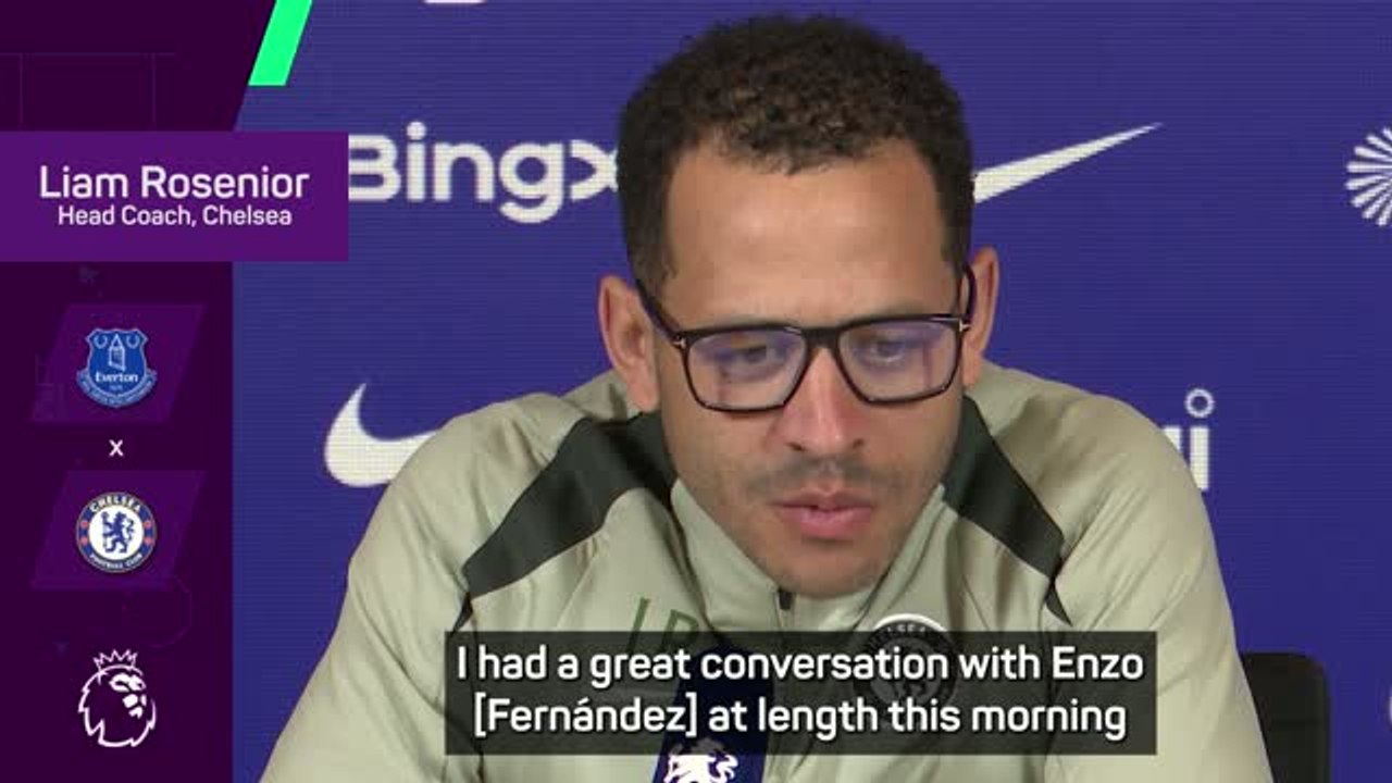 Fernandez is 'fully committed' to Chelsea - Rosenior dismisses transfer rumours