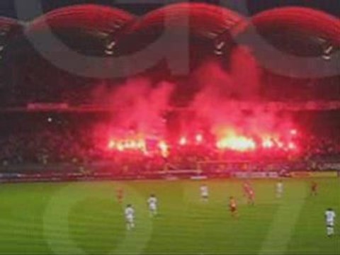 foot lyon bad gones clip virage nord Olympique Lyonnais