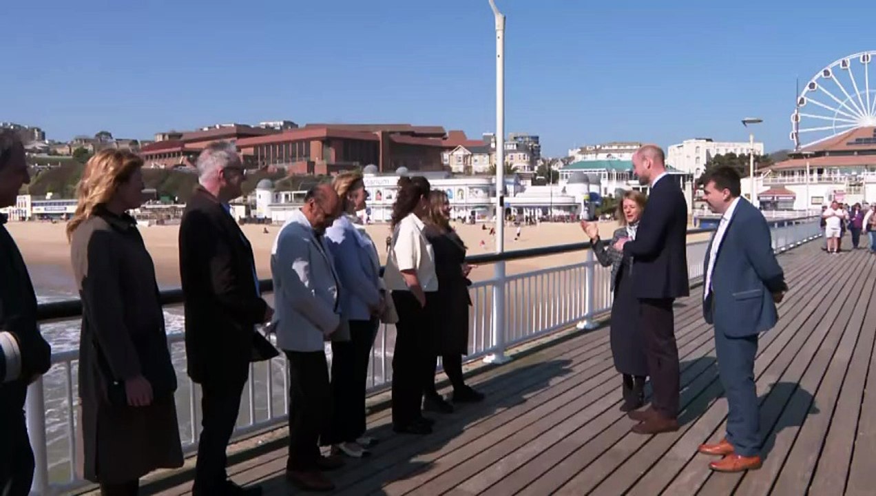 William meets representatives of youth homelessness charity