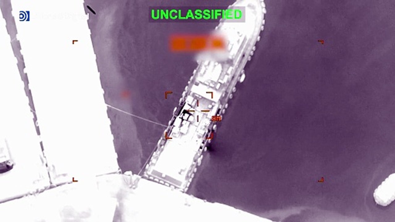 Estados Unidos bombardea objetivos navales iraníes